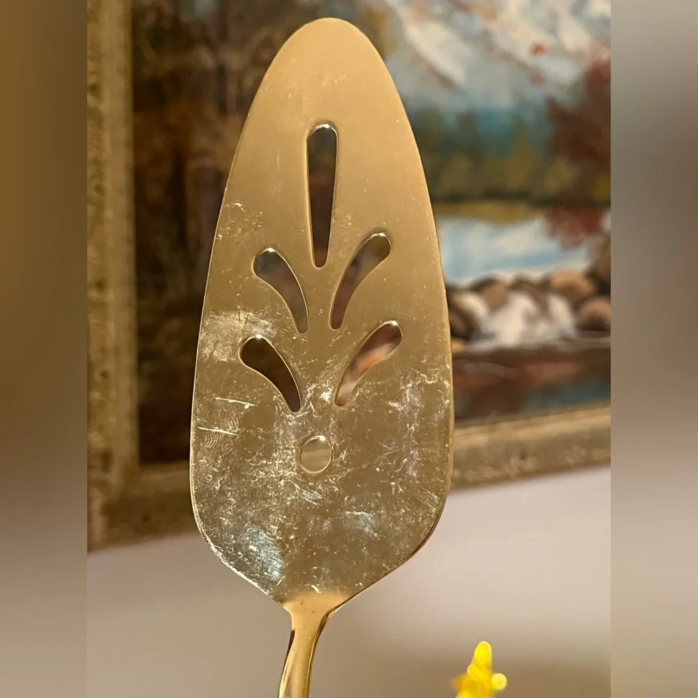 VIP gold tone electroplated serving set of 3 utensils cake server spoon fork